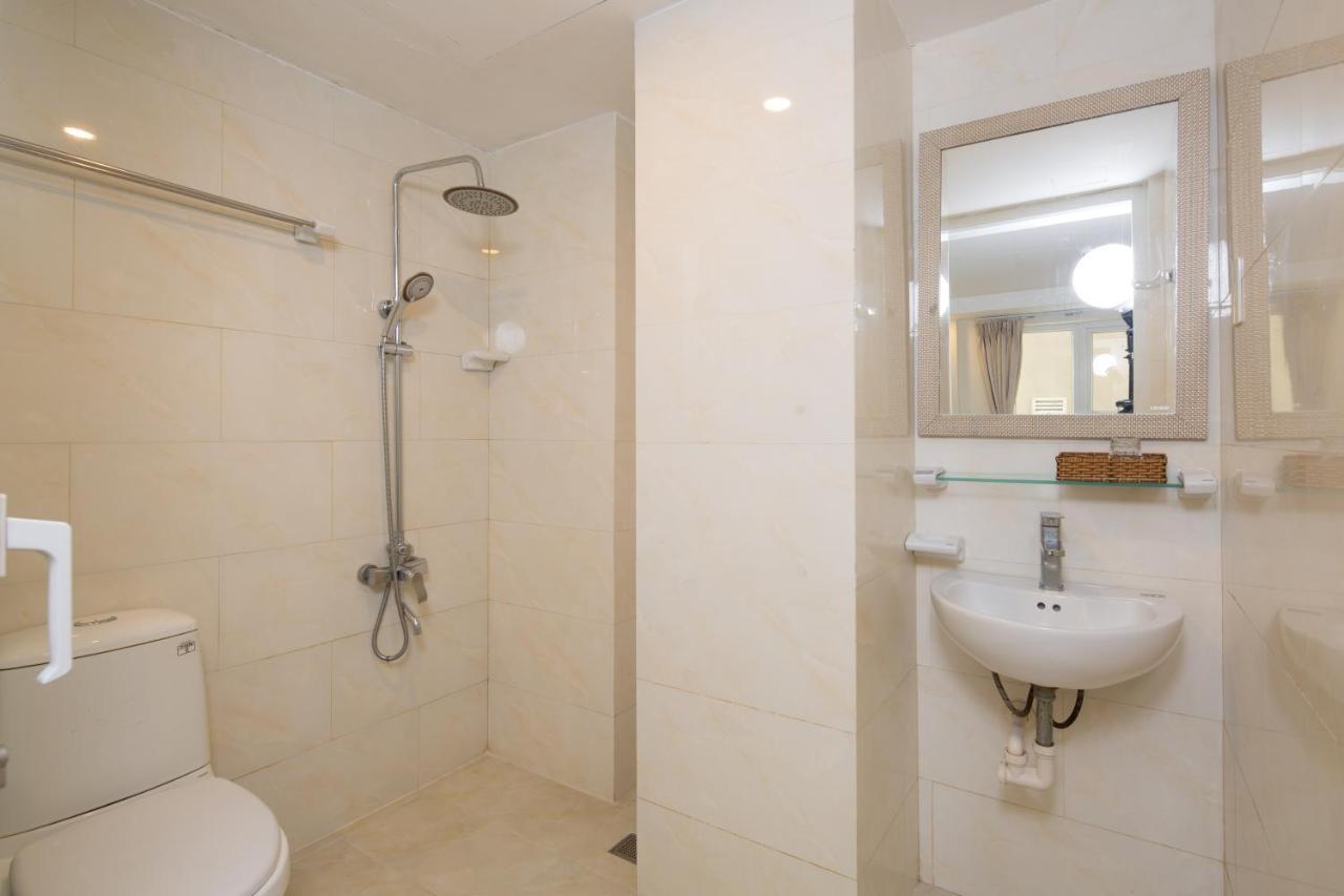 Haya Hotel Beach Đà Nẵng Kültér fotó
